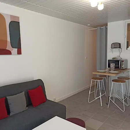Ferienwohnung Le Saint-Jacques - Hypercentre Châtellerault Exterior foto